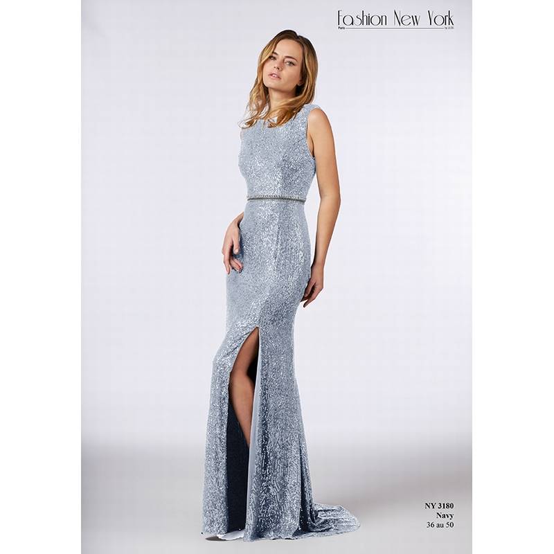 Jolie robe de cokctail modèle 3180 de la marque Fashion New York