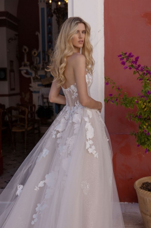 Alysa de Modeca robe bohème fluide 