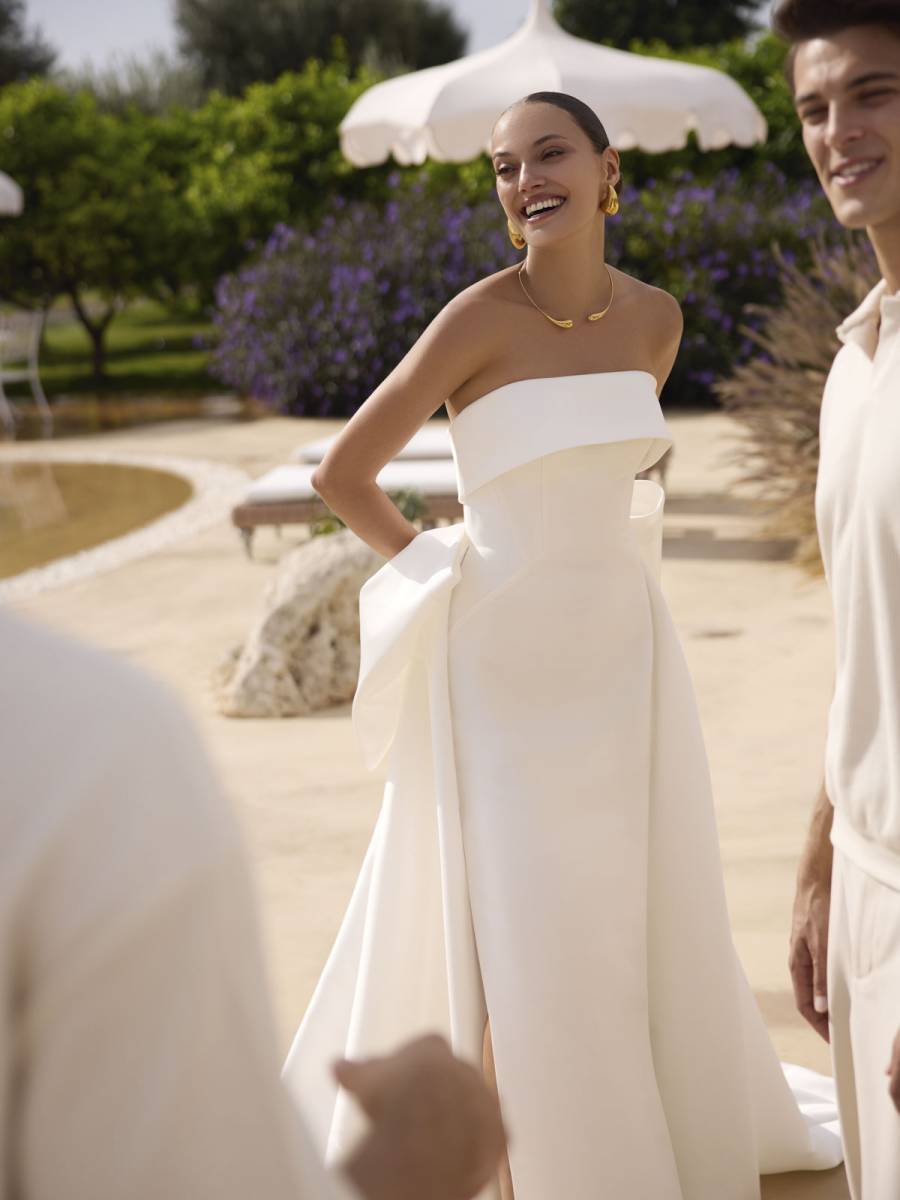 Robe de mariée de style sirène avec bustier Modeca modèle Genesis