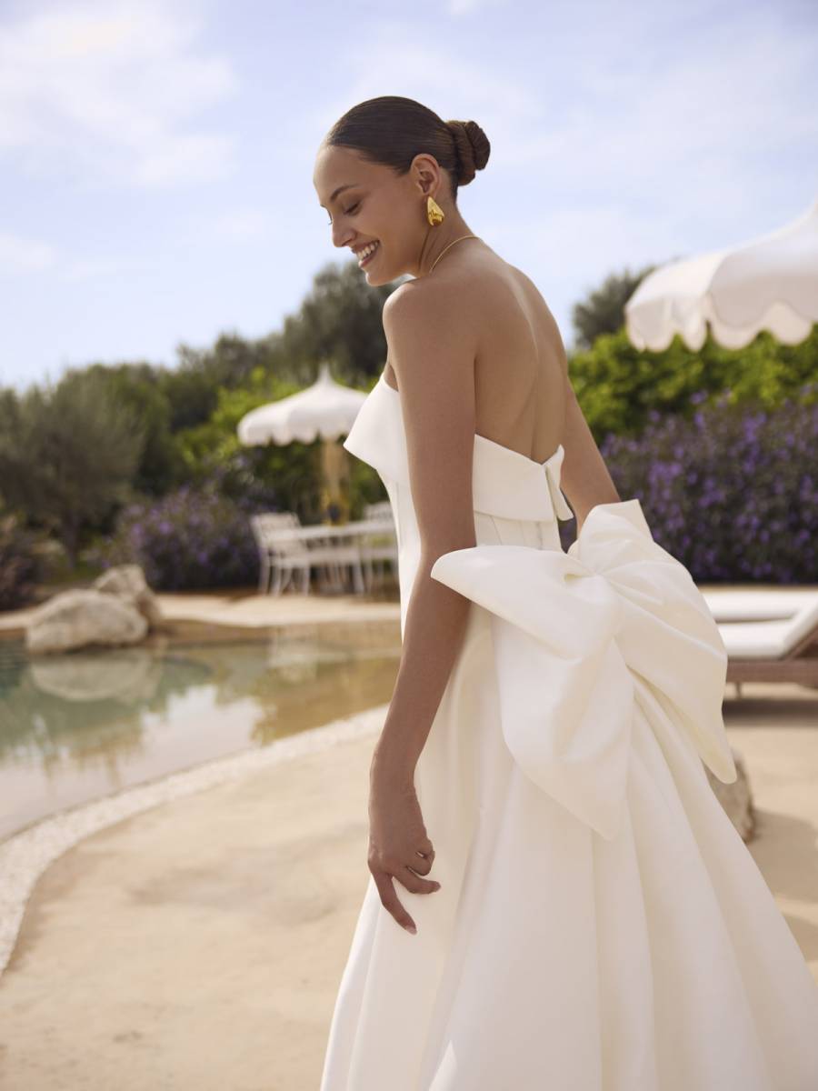 Robe de mariée de style sirène avec bustier Modeca modèle Genesis près de Marseille