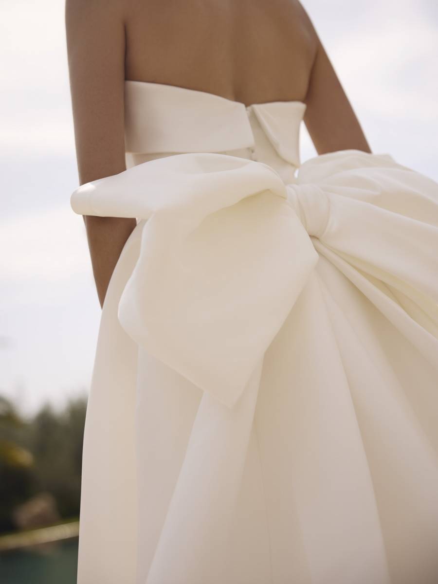 Robe de mariée de style sirène avec bustier Modeca modèle Genesis