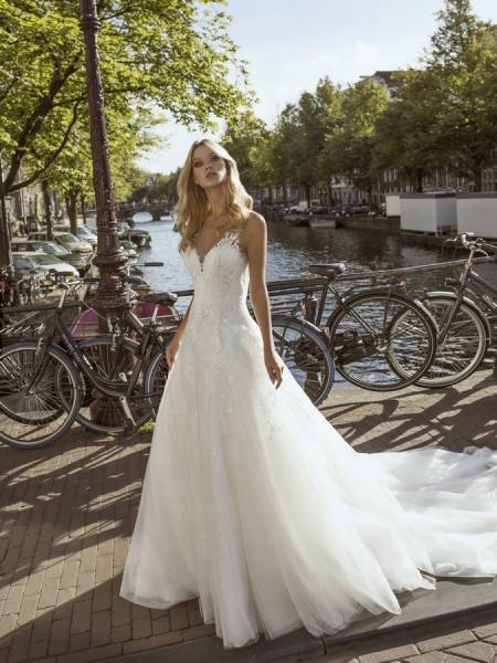 Robe de mariée FESTA de MODECA à Marseille
