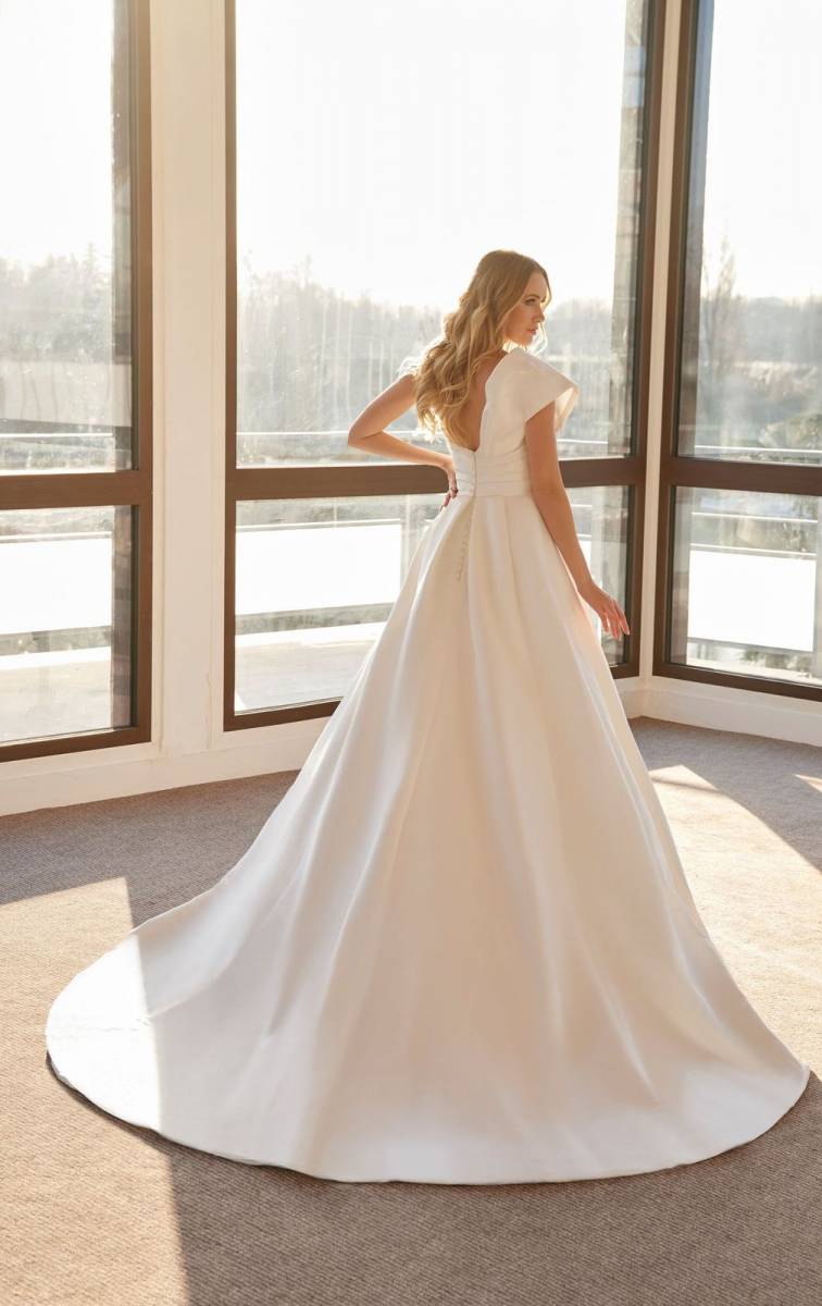 Modèle IRMA robe de mariée princesse 