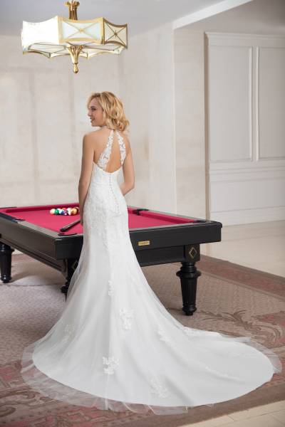 Robe de mariée de la marque MATRIMONIA, nommée MYLENE ,vue de dos 